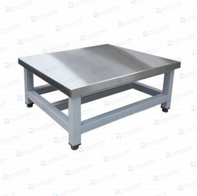 Подтоварник ПТ 1200x600x300, каркас сварной из окрашенной трубы, столешница AISI430